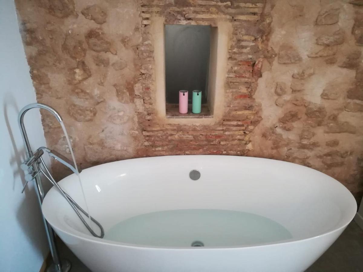 Suite Independiente De 45 M2 Con Banera En Pleno Casco Viejo Altea Luaran gambar
