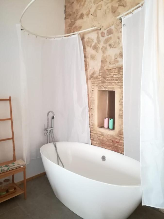 Suite Independiente De 45 M2 Con Banera En Pleno Casco Viejo Altea Luaran gambar