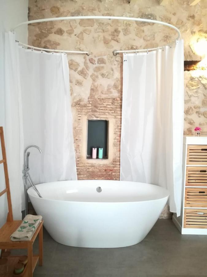 Suite Independiente De 45 M2 Con Banera En Pleno Casco Viejo Altea Luaran gambar